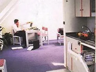 At 2* Тулуза